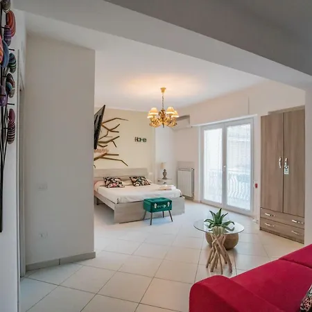 Ciccio_bed 3* Agropoli